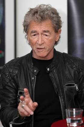 Peter Maffay beim Pressegespräch zur Premiere des Fulldome-Erlebnisses der Musikshow Tabaluga und die Zeichen der Zeit im Planetarium. Halle (Saale), 02.05.2024
