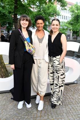 Bunte New Faces Award Film in Berlin RECORD DATE NOT STATED Hanna Seidel ,Merle Grimme und Anna Roller