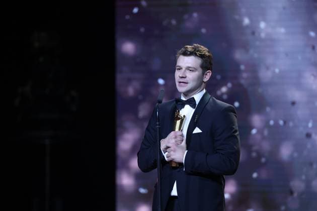 Deutscher Filmpreis 2024 BESTE MÄNNLICHE HAUPTROLLE Simon Morze bei der Verleihung der Lola - Deutscher Filmpreis 2024 im Theater am Potsdamer Platz in Berlin 03.05.2024 Copyright: xEventpressx