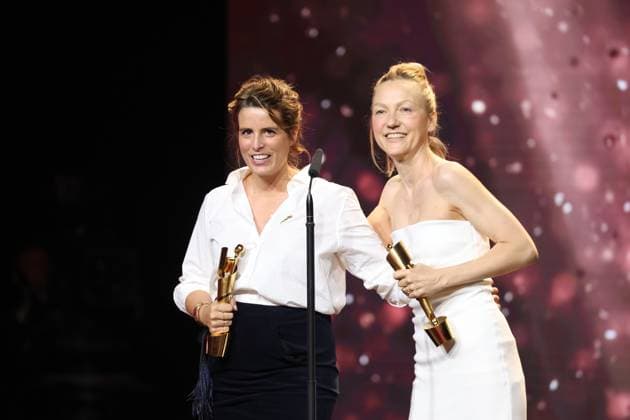 Deutscher Filmpreis 2024 BESTES MASKENBILD Alisza Pfeifer, Christina Baier Â· GIRL YOU KNOW IT™S TRUE bei der Verleihung der Lola - Deutscher Filmpreis 2024 im Theater am Potsdamer Platz in Berlin 03.05.2024 Copyright: xEventpressx