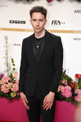 Jonathan Berlin - DEUTSCHER FILMPREIS 2024 im Theater am Potsdamer Platz am 03.05.2024 - Roter Teppich
