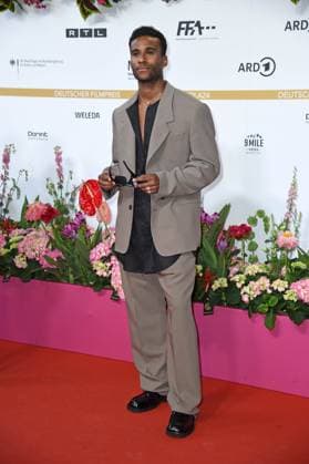 Tijan Njie - DEUTSCHER FILMPREIS 2024 im Theater am Potsdamer Platz am 03.05.2024 - Roter Teppich