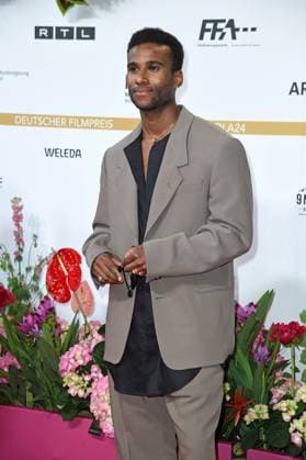 Tijan Njie - DEUTSCHER FILMPREIS 2024 im Theater am Potsdamer Platz am 03.05.2024 - Roter Teppich