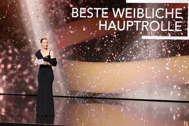 Deutscher Filmpreis 2024 Sandra Hüller bei der Verleihung der Lola - Deutscher Filmpreis 2024 im Theater am Potsdamer Platz in Berlin 03.05.2024 Copyright: xEventpressx
