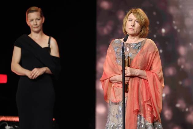 Deutscher Filmpreis 2024 BESTE WEIBLICHE HAUPTROLLE Corinna Harfouch Â· STERBEN bei der Verleihung der Lola - Deutscher Filmpreis 2024 im Theater am Potsdamer Platz in Berlin 03.05.2024 Copyright: xEventpressx