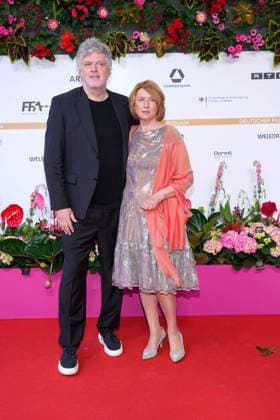 Matthias Glasner und Corinna Harfouch bei der Ankunft zur Verleihung Deutscher Filmpreis am 3.05.2024 in Berlin Deutscher Filmpreis 2024 in Berlin