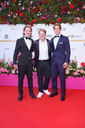 Levi Brandl, Julius Weckauf und Nevio Wendt bei der Ankunft zur Verleihung Deutscher Filmpreis am 3.05.2024 in Berlin Deutscher Filmpreis 2024 in Berlin