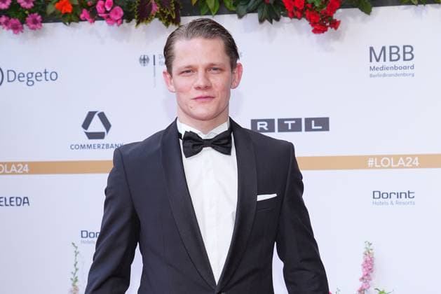 Max von der Groeben bei der Ankunft zur Verleihung Deutscher Filmpreis am 3.05.2024 in Berlin Deutscher Filmpreis 2024 in Berlin