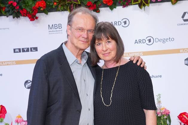Edgar Selge und Franziska Walser bei der Ankunft zur Verleihung Deutscher Filmpreis am 3.05.2024 in Berlin Deutscher Filmpreis 2024 in Berlin