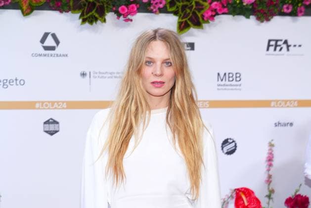 Lilith Stangenberg bei der Ankunft zur Verleihung Deutscher Filmpreis am 3.05.2024 in Berlin Deutscher Filmpreis 2024 in Berlin