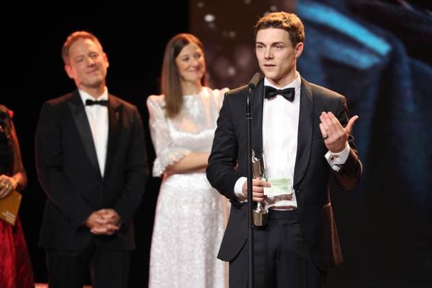 Deutscher Filmpreis 2024 BESTER SPIELFILM SILBER Der Fuchs bei der Verleihung der Lola - Deutscher Filmpreis 2024 im Theater am Potsdamer Platz in Berlin 03.05.2024 Copyright: xEventpressx