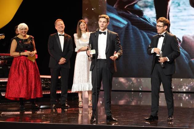 Deutscher Filmpreis 2024 BESTER SPIELFILM SILBER Der Fuchs bei der Verleihung der Lola - Deutscher Filmpreis 2024 im Theater am Potsdamer Platz in Berlin 03.05.2024 Copyright: xEventpressx