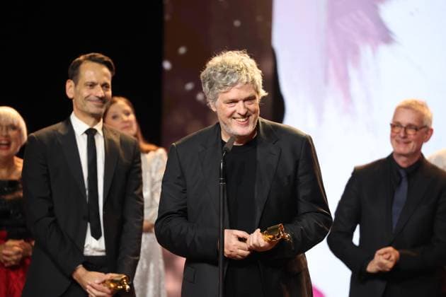 Deutscher Filmpreis 2024 BESTER SPIELFILM GOLD Sterben bei der Verleihung der Lola - Deutscher Filmpreis 2024 im Theater am Potsdamer Platz in Berlin 03.05.2024 *** German Film Award 2024 BEST PICTURE GOLD Dying at the Lola German Film Award 2024 ceremony at the Theater am Potsdamer Platz in Berlin 03 05 2024 Copyright: xEventpressx