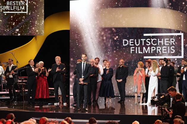 Deutscher Filmpreis 2024 BESTER SPIELFILM GOLD Sterben bei der Verleihung der Lola - Deutscher Filmpreis 2024 im Theater am Potsdamer Platz in Berlin 03.05.2024 Copyright: xEventpressx