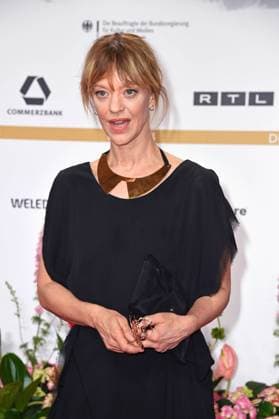 Heike Makatsch - DEUTSCHER FILMPREIS 2024 im Theater am Potsdamer Platz am 03.05.2024 - Roter Teppich