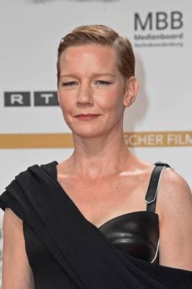 Sandra Hueller - DEUTSCHER FILMPREIS 2024 im Theater am Potsdamer Platz am 03.05.2024 - Roter Teppich