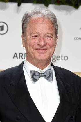Tom Gerhardt - DEUTSCHER FILMPREIS 2024 im Theater am Potsdamer Platz am 03.05.2024 - Roter Teppich