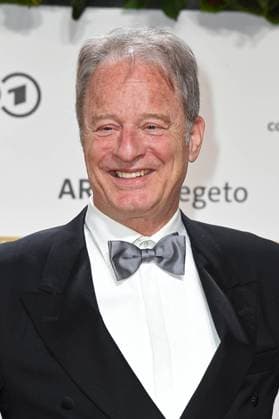 Tom Gerhardt - DEUTSCHER FILMPREIS 2024 im Theater am Potsdamer Platz am 03.05.2024 - Roter Teppich