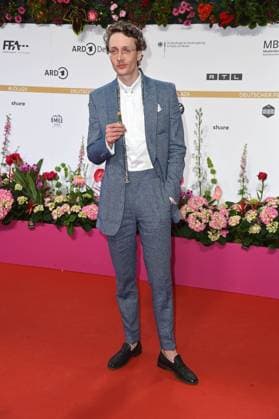 Julius Feldmeier - DEUTSCHER FILMPREIS 2024 im Theater am Potsdamer Platz am 03.05.2024 - Roter Teppich