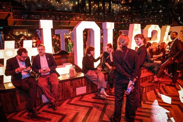 Deutscher Filmpreis 2024 Atmosphäre Feature Gäste Übersicht auf der Party bei der Verleihung der Lola - Deutscher Filmpreis 2024 im Theater am Potsdamer Platz in Berlin Datum: 03.05.2024 Copyright: xEventpressx