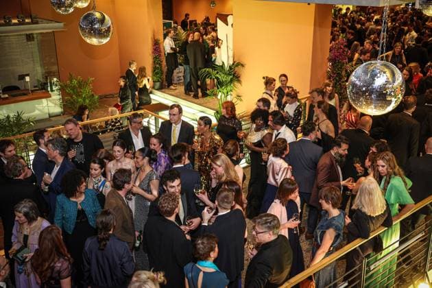 Deutscher Filmpreis 2024 Atmosphäre Feature Gäste Übersicht auf der Party bei der Verleihung der Lola - Deutscher Filmpreis 2024 im Theater am Potsdamer Platz in Berlin Datum: 03.05.2024 Copyright: xEventpressx