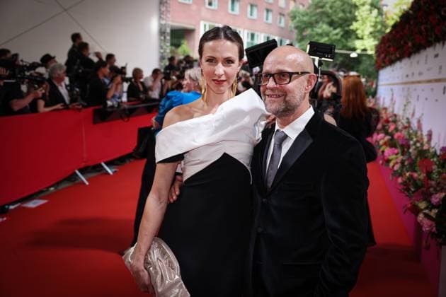 Deutscher Filmpreis 2024 Jürgen Vogel und Natalia Belitski auf dem Roten Teppich bei der Verleihung der Lola - Deutscher Filmpreis 2024 im Theater am Potsdamer Platz in Berlin Datum: 03.05.2024 Copyright: xEventpressx