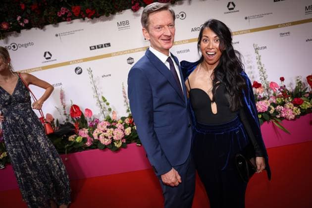 Deutscher Filmpreis 2024 Michael Kessler Minh-Khai Phan-Thi auf dem Roten Teppich bei der Verleihung der Lola - Deutscher Filmpreis 2024 im Theater am Potsdamer Platz in Berlin Datum: 03.05.2024 Copyright: xEventpressx