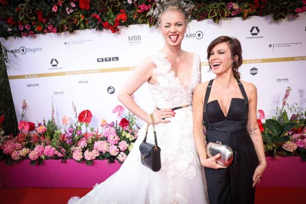 Deutscher Filmpreis 2024 Franziska Knuppe Natalia Avelon auf dem Roten Teppich bei der Verleihung der Lola - Deutscher Filmpreis 2024 im Theater am Potsdamer Platz in Berlin Datum: 03.05.2024 Copyright: xEventpressx