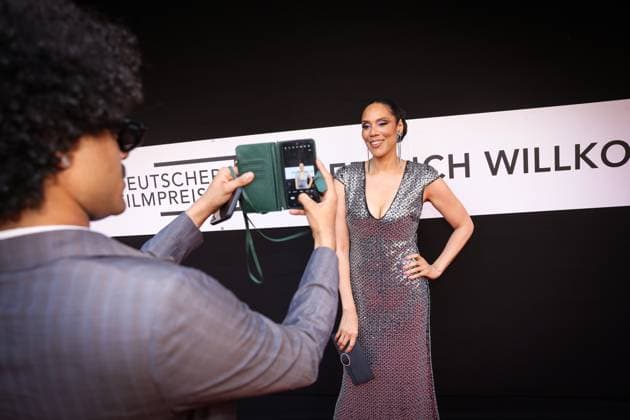 Deutscher Filmpreis 2024 Langston Uibel auf dem Roten Teppich bei der Verleihung der Lola - Deutscher Filmpreis 2024 im Theater am Potsdamer Platz in Berlin Datum: 03.05.2024 Copyright: xEventpressx