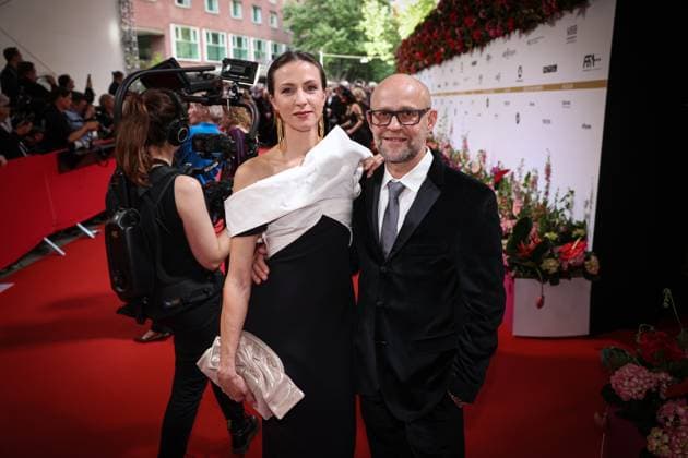 Deutscher Filmpreis 2024 Jürgen Vogel und Natalia Belitski auf dem Roten Teppich bei der Verleihung der Lola - Deutscher Filmpreis 2024 im Theater am Potsdamer Platz in Berlin Datum: 03.05.2024 Copyright: xEventpressx