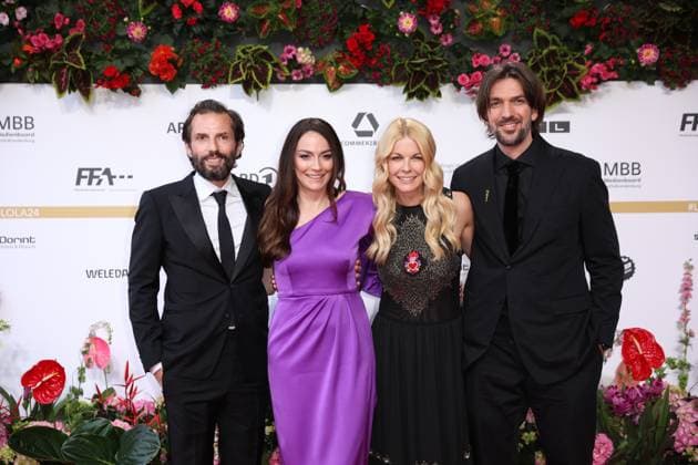 Award - Deutscher Filmpreis 2024 Quirin Berg, Kara Ann Hecker, Tina Kaiser und Max Wiedemann beim Deutschen Filmpreis 2024 im Theater am Potsdamer Platz am 03.05.2024 in Berlin. Copyright: xEventpressxKochanx