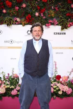 Award - Deutscher Filmpreis 2024 Hans-Jochen Wagner beim Deutschen Filmpreis 2024 im Theater am Potsdamer Platz am 03.05.2024 in Berlin. Copyright: xEventpressxKochanx