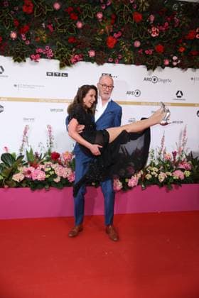 Award - Deutscher Filmpreis 2024 Barbara Philipp und Peter Lohmeyer beim Deutschen Filmpreis 2024 im Theater am Potsdamer Platz am 03.05.2024 in Berlin. Copyright: xEventpressxKochanx