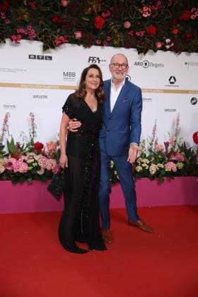 Award - Deutscher Filmpreis 2024 Barbara Philipp und Peter Lohmeyer beim Deutschen Filmpreis 2024 im Theater am Potsdamer Platz am 03.05.2024 in Berlin. Copyright: xEventpressxKochanx