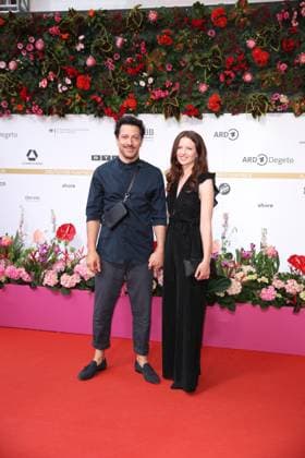 Award - Deutscher Filmpreis 2024 Fahri Yardim und Beatrix Tannert beim Deutschen Filmpreis 2024 im Theater am Potsdamer Platz am 03.05.2024 in Berlin. Copyright: xEventpressxKochanx