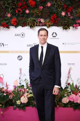 Award - Deutscher Filmpreis 2024 Marc Hosemann beim Deutschen Filmpreis 2024 im Theater am Potsdamer Platz am 03.05.2024 in Berlin. Copyright: xEventpressxKochanx