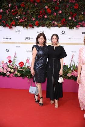 Award - Deutscher Filmpreis 2024 Inka Friedrich und Mina Tander beim Deutschen Filmpreis 2024 im Theater am Potsdamer Platz am 03.05.2024 in Berlin. Copyright: xEventpressxKochanx