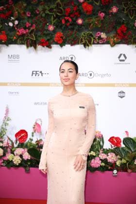 Award - Deutscher Filmpreis 2024 Gizem Emre beim Deutschen Filmpreis 2024 im Theater am Potsdamer Platz am 03.05.2024 in Berlin. Copyright: xEventpressxKochanx