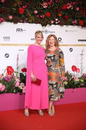 Award - Deutscher Filmpreis 2024 Tanja Wedhorn und Marion Kracht beim Deutschen Filmpreis 2024 im Theater am Potsdamer Platz am 03.05.2024 in Berlin. Copyright: xEventpressxKochanx
