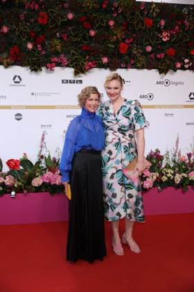 Award - Deutscher Filmpreis 2024 Brigitte Zeh und Rosalie Thomass beim Deutschen Filmpreis 2024 im Theater am Potsdamer Platz am 03.05.2024 in Berlin. Copyright: xEventpressxKochanx
