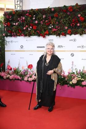 Award - Deutscher Filmpreis 2024 Hanna Schygulla beim Deutschen Filmpreis 2024 im Theater am Potsdamer Platz am 03.05.2024 in Berlin. Copyright: xEventpressxKochanx