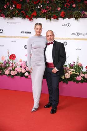 Award - Deutscher Filmpreis 2024 Pia Stutzenstein und ErdoÄüan Atalay beim Deutschen Filmpreis 2024 im Theater am Potsdamer Platz am 03.05.2024 in Berlin. Copyright: xEventpressxKochanx