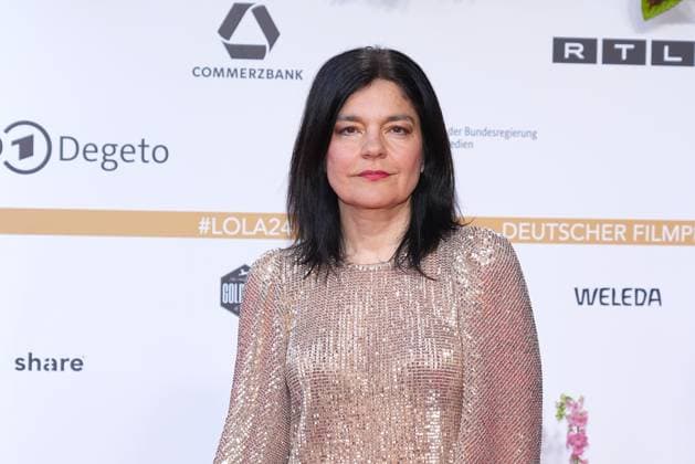 Jasmin Tabatabai bei der Ankunft zur Verleihung Deutscher Filmpreis am 3.05.2024 in Berlin Deutscher Filmpreis 2024 in Berlin