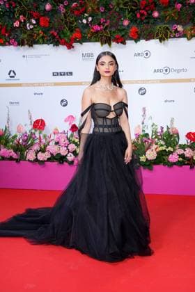 Bayan Layla bei der Ankunft zur Verleihung Deutscher Filmpreis am 3.05.2024 in Berlin Deutscher Filmpreis 2024 in Berlin