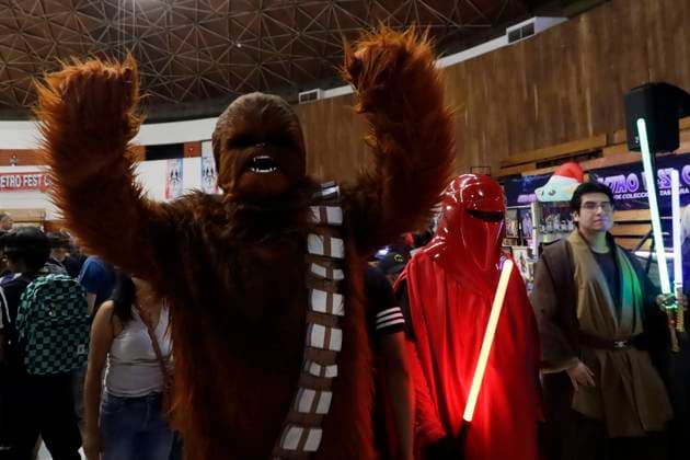 Fans Celebrate Star Wars World Day in Mexico A Star Wars Fan disguised as Chewbacca poses during the Reto Fest CDMX convention to celebrate World Star Wars Day at the Churubusco Convention Center. on May 5, 2024 in Mexico City, Mexico. (Photo by Luis Barron Eyepix Group) Copyright: xLuisxBarronx xEyepixxGroupx LB_04052024_119220