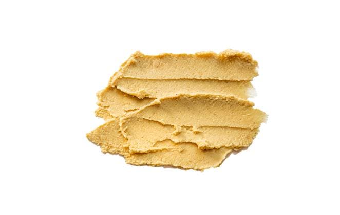 IMAGO Creative, Food, Hummus hummus isolate on white background. Selective focus. hummus isolate on white background. Selective focus. food. Copyright: xTATEVOSIANxYANA RECORD DATE NOT STATED