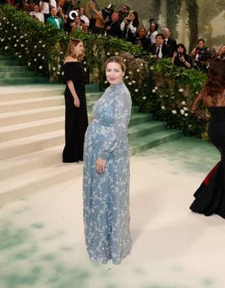 Eaddy Kiernan Bunzel arrives on the red carpet at the 2024 Met Gala celebrating Sleeping Beauties: Reawakening Fashion at The Metropolitan Museum of Art on Monday, May 6, 2024 in New York City.  NYP20240506103 JOHNxANGELILLO