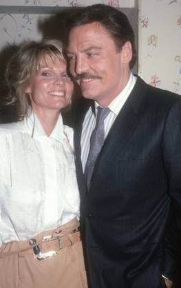 Cathy Lee Crosby Stacy Keach 1981 Photo By John Barrett PHOTOlink. EDITORIAL USE ONLY Copyright: xx AdamxScull PHOTOlinkx phlphotos388011