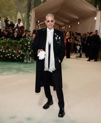 Jeff Goldblum arrives on the red carpet at the 2024 Met Gala celebrating Sleeping Beauties: Reawakening Fashion at The Metropolitan Museum of Art on Monday, May 6, 2024 in New York City.  NYP20240506227 JOHNxANGELILLO