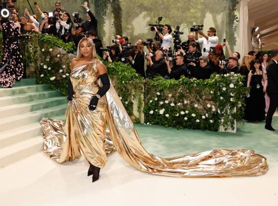 Serena Williams arrives on the red carpet at the 2024 Met Gala celebrating Sleeping Beauties: Reawakening Fashion at The Metropolitan Museum of Art on Monday, May 6, 2024 in New York City.  NYP20240506276 JOHNxANGELILLO